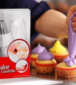 Decorador 12 Piece Cake Decorating Set